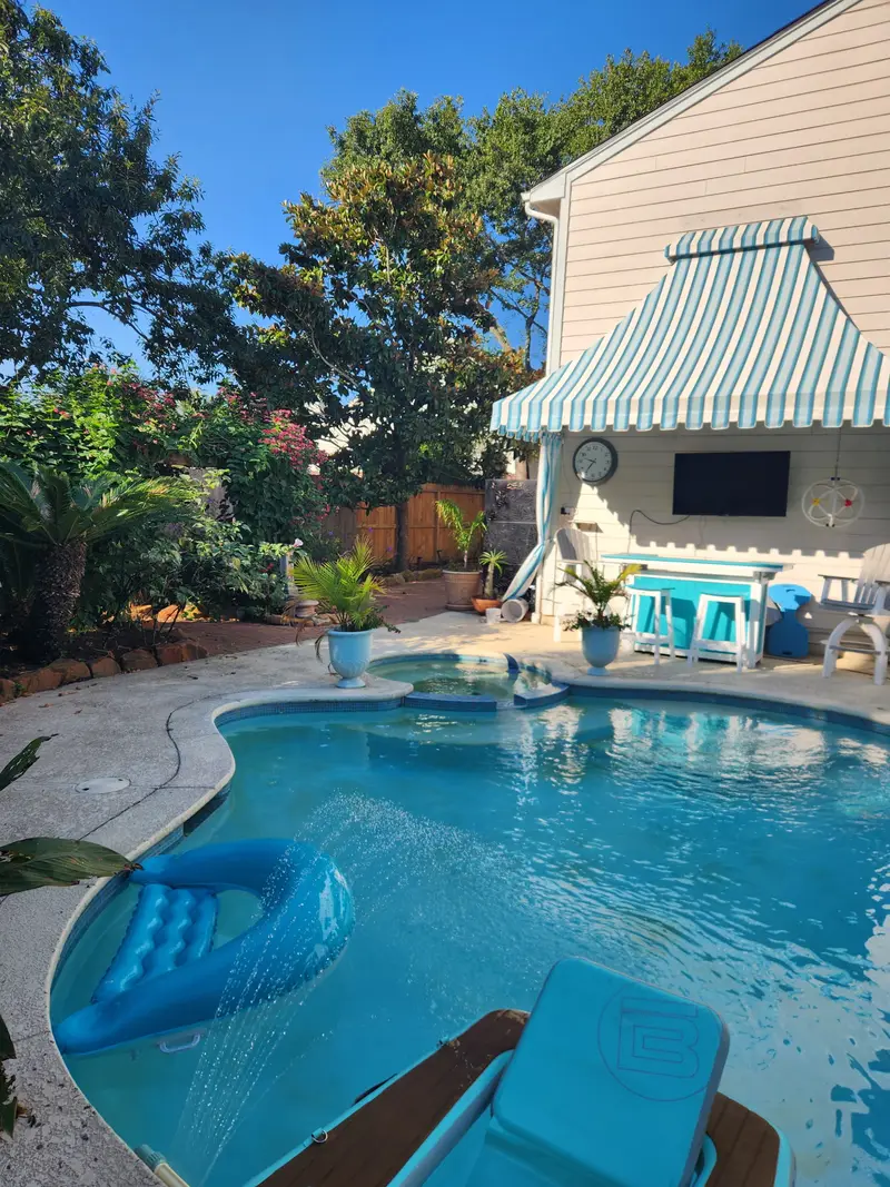 Decks & Pool Decks project in Houston, TX — Detail Construction project 9