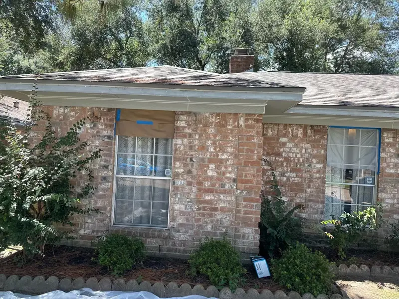 Painting project in Houston, TX — Detail Construction project 1